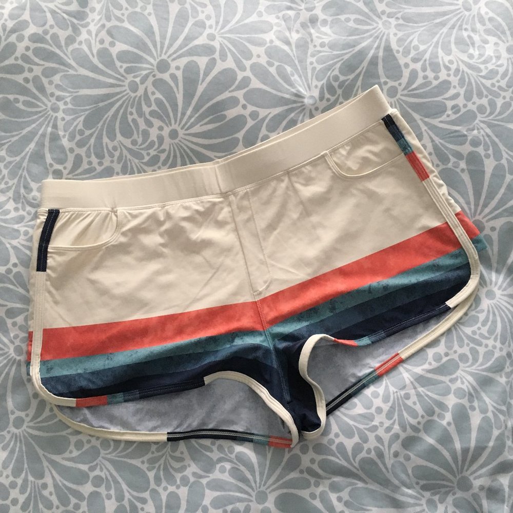 Carve Designs Lorenzo Swim/Paddle Shorts, Cream with Stripes Size XL